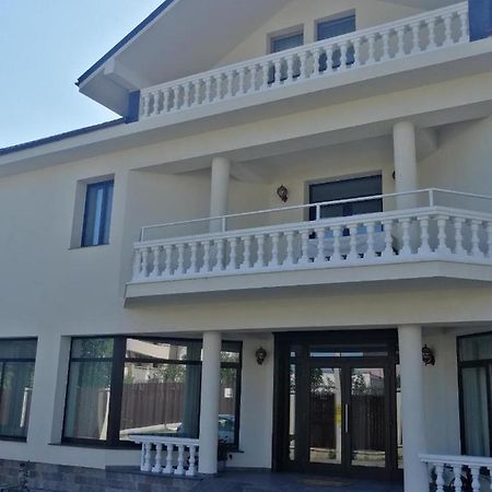 Agropensiunea Ozon Пьятра-Нямц Экстерьер фото
